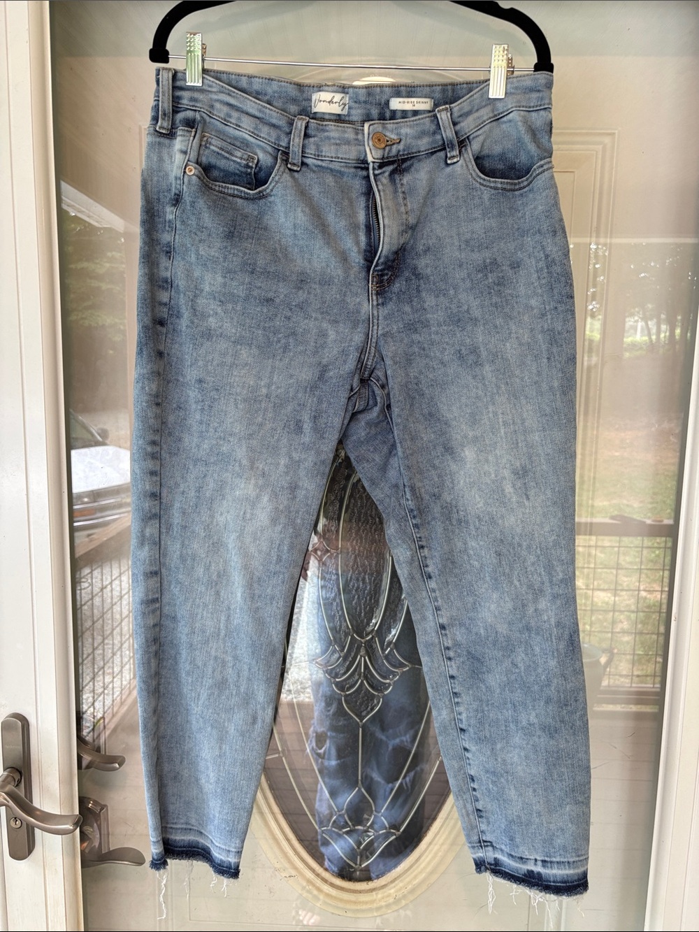 Wonderly Light Blue Mid-Rise Skinny Cropped Jeans